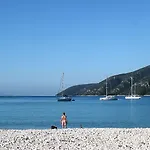 Pensión Savinos Vasiliki