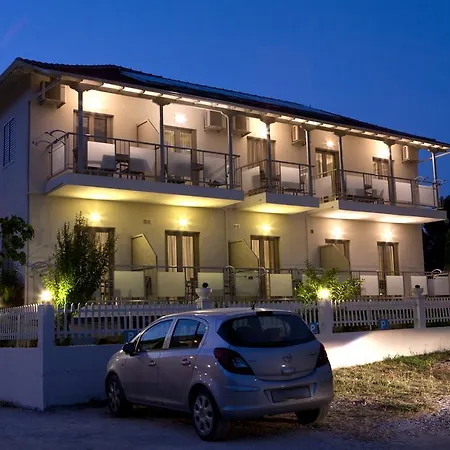 Savinos Guest house